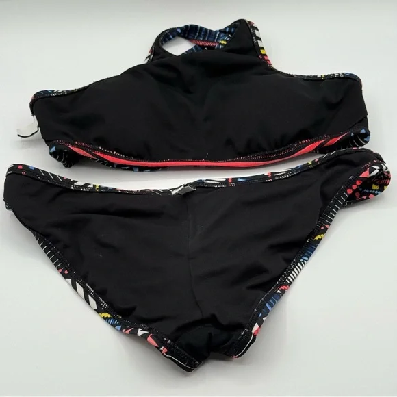 Bar III Black and Red Geometric Bikini Swimwear Size Small - Picture 5 of 13